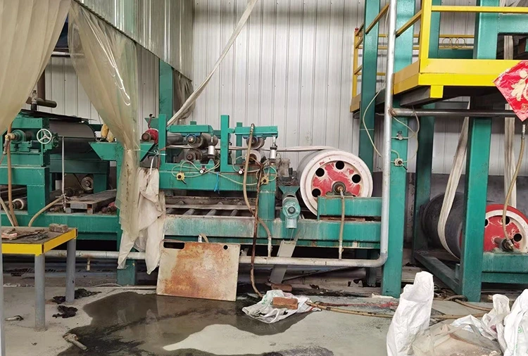 Was macht eine Produktionslinie für modifizierte Asphaltabdichtungsmembranen für den modernen Bau unerlässlich?