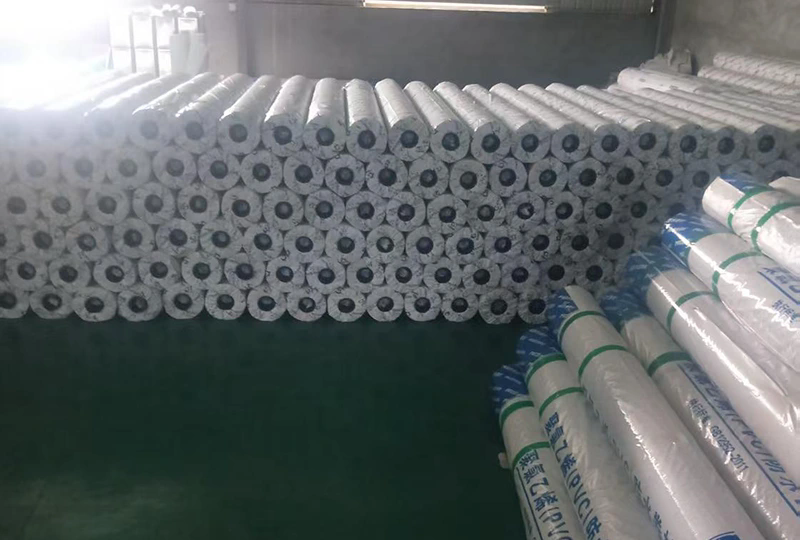 Wie verbessert eine Produktionslinie für wasserdichte Platten die Effizienz und Qualität moderner Baumaterialien?