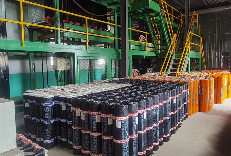 Asphalt wasserdichte Materialproduktionsausrüstung